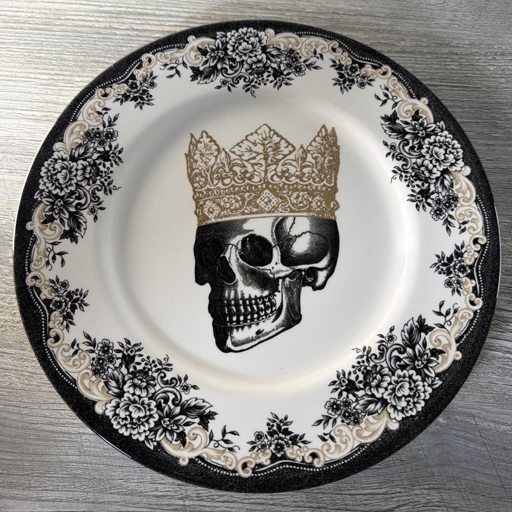Royal Stafford Victorian English Halloween Gothic Crown Skull 11" Plate England